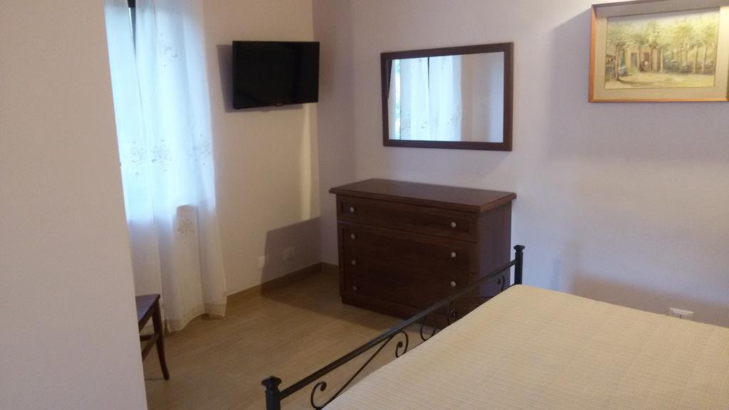 B&B La Taverna Campodimele Phòng bức ảnh